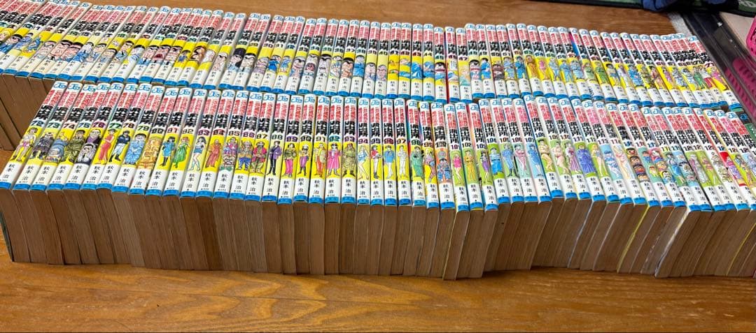 こち亀　1〜126巻と140巻のセット　※9巻だけなし