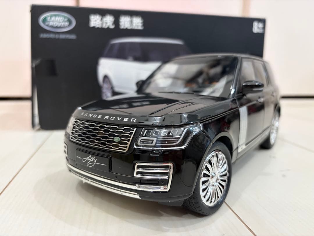 1/18 ランドローバー レンジローバー 50th限定車 オートバイオグラフィー